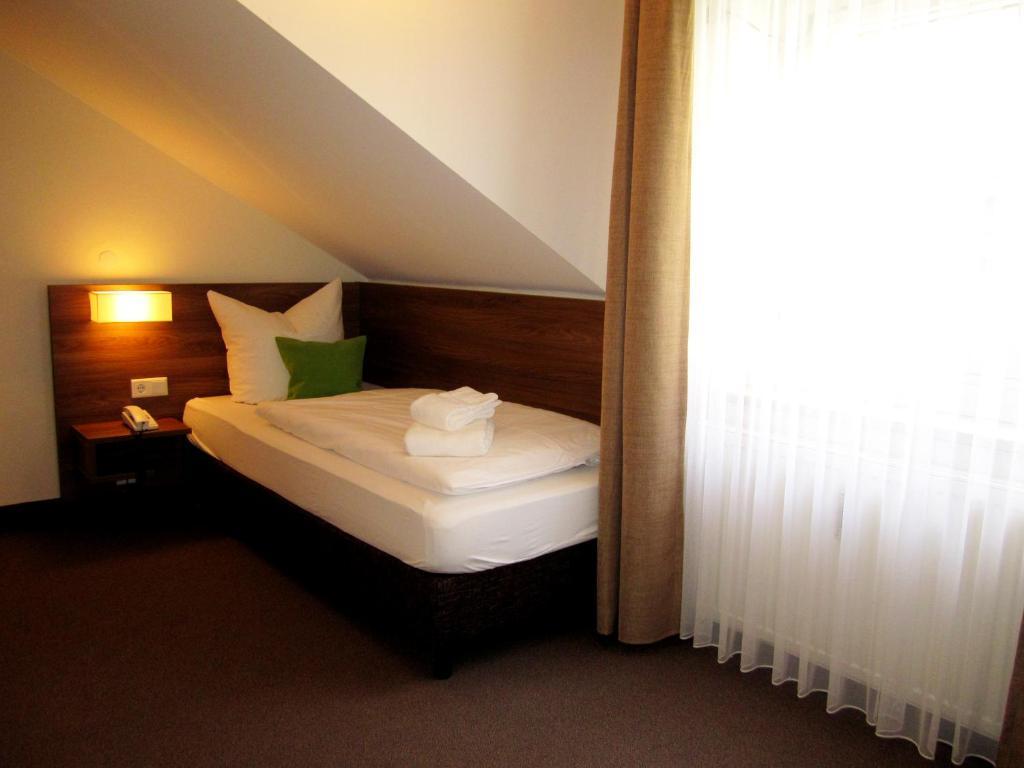 Hotel Adler Eichstatt Phòng bức ảnh